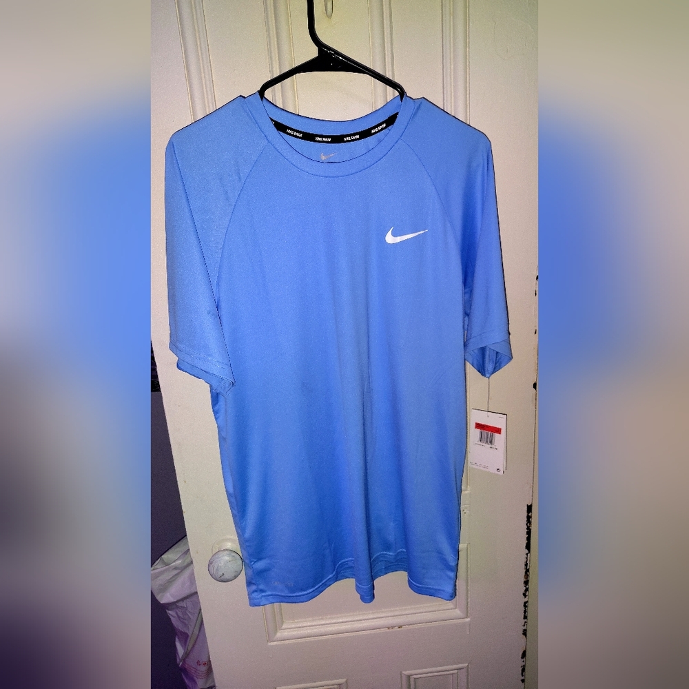 Nike Men's swim T shirt